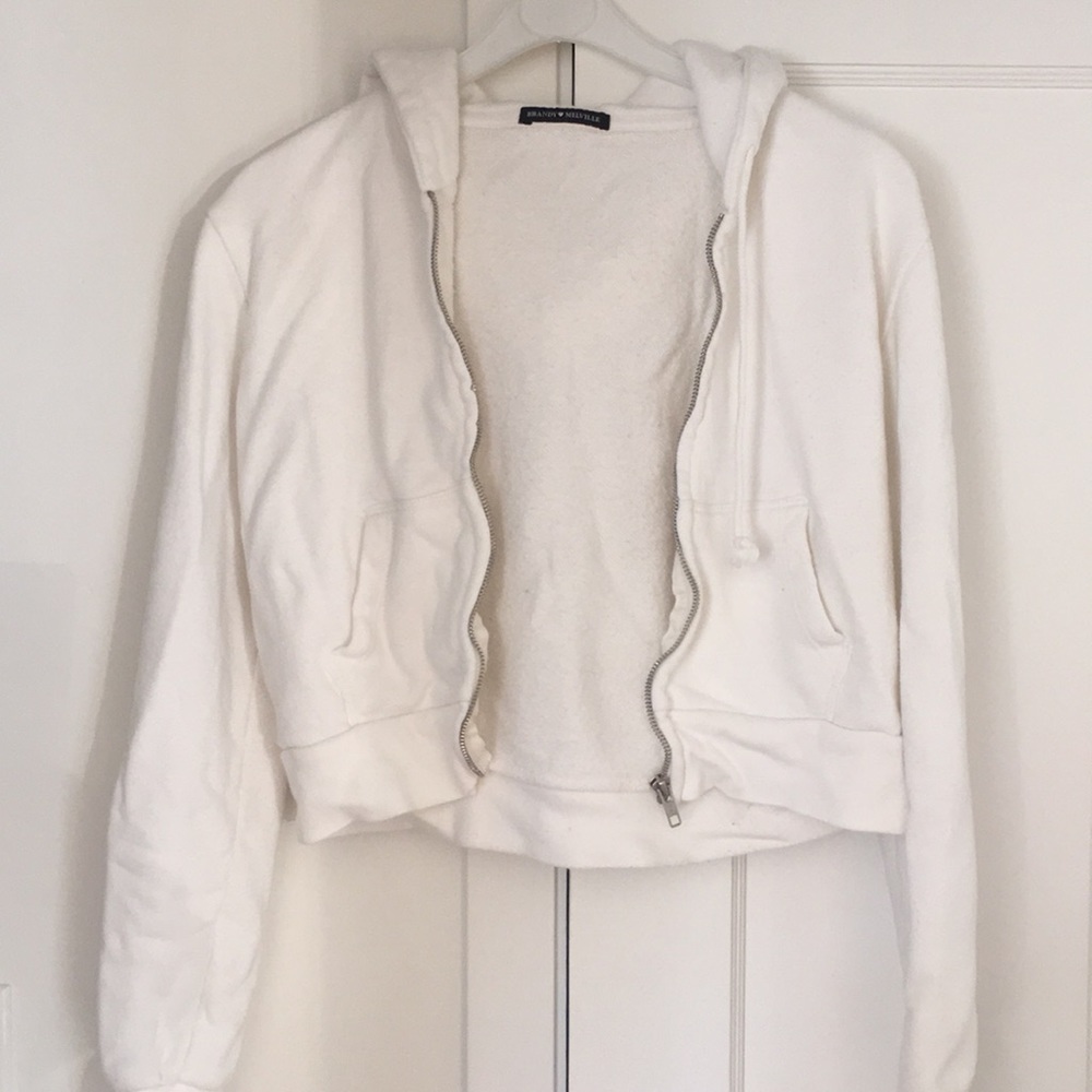white cropped brandy melville sweater